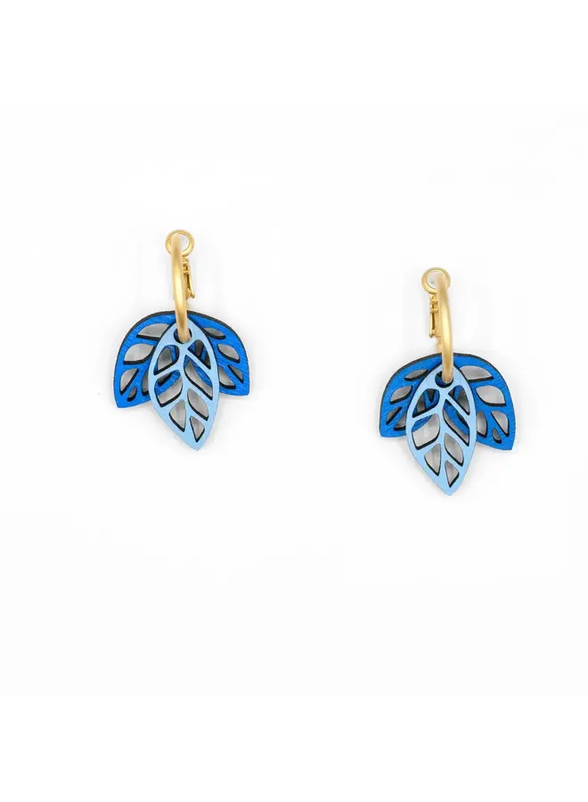 Boucles d'oreilles créoles bleues à feuilles bruissantes 119