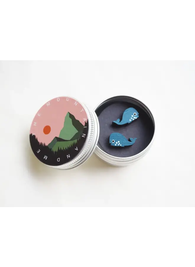 Små örhängen i bambu med valstift 37