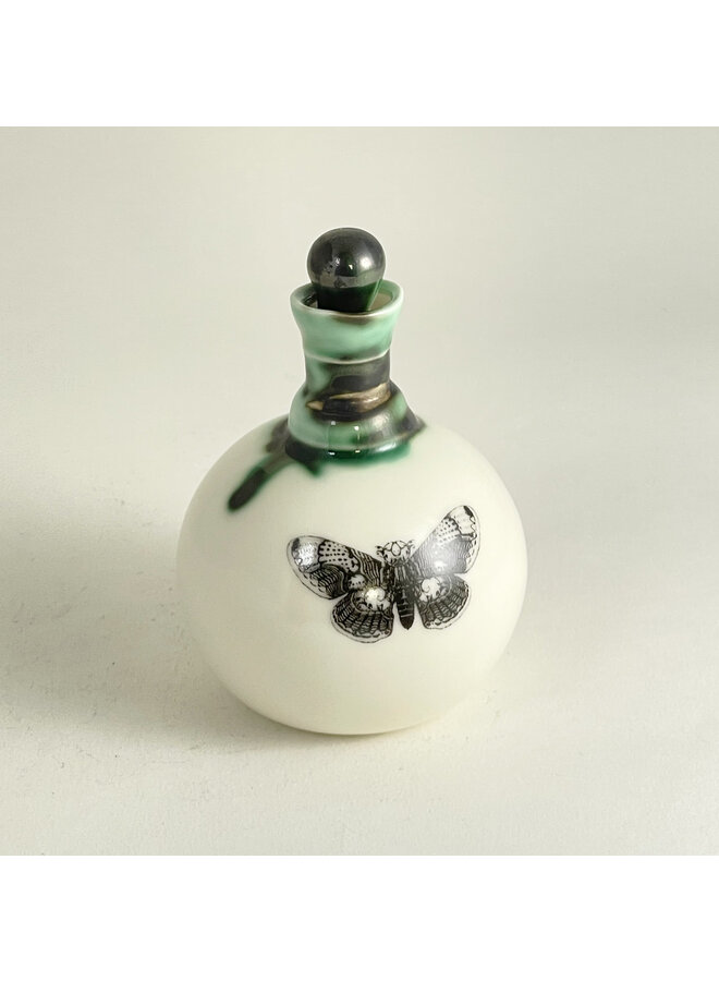 Маленькая фляжка Moth Ball 165