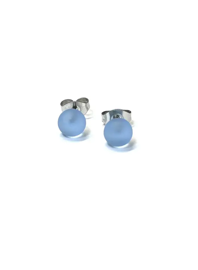 Mini boucles d'oreilles à tige en verre bleu lac givré, fabriquées à la main, 94
