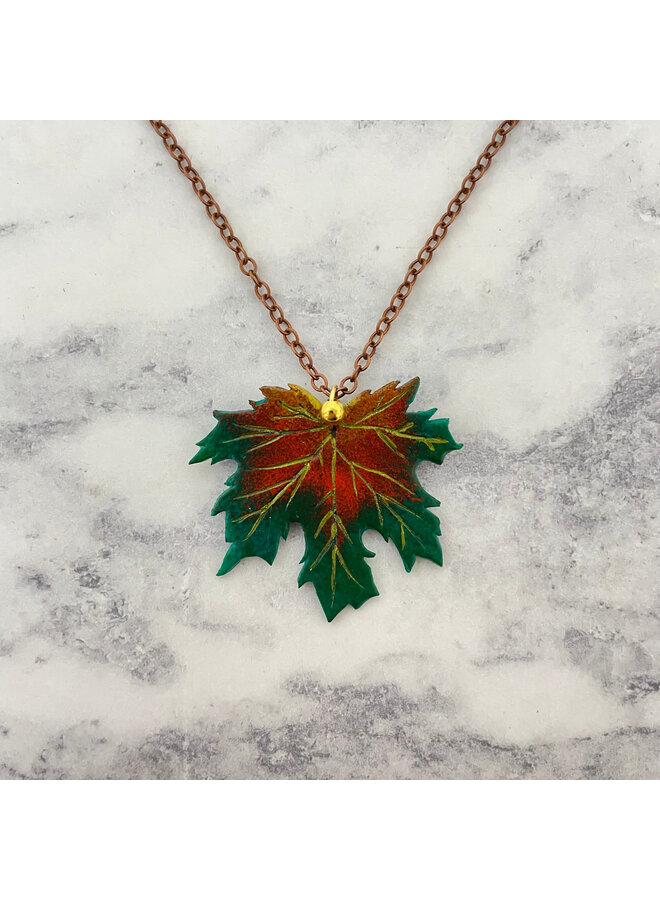 Collier Feuille Verte Acer 02