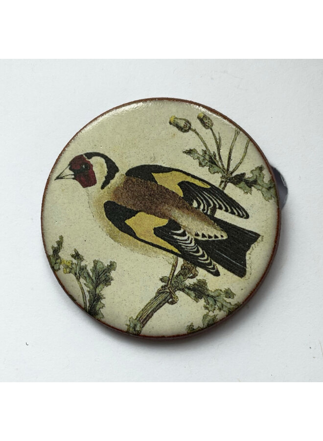 Керамическая брошь Goldfinch Heritage 076