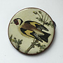 Goldfinch Heritage Keramikbrosche 076