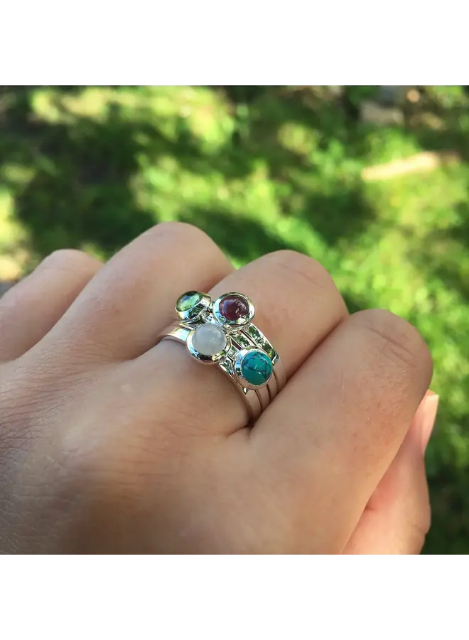 Peridot Silver Stapelring S/M 212