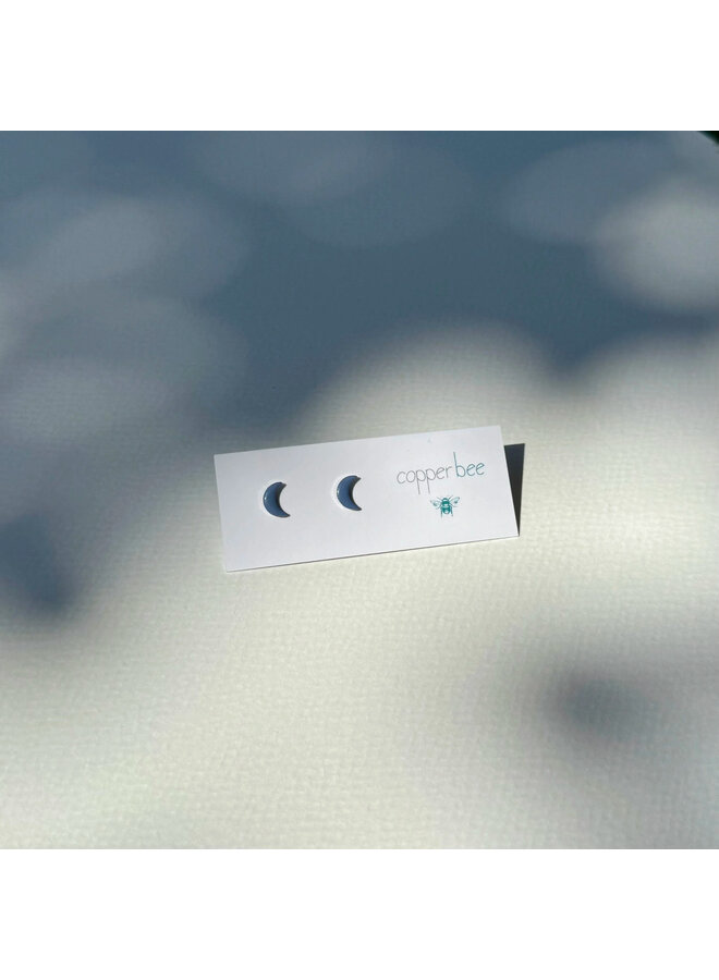 Moons Pigeon Blue enamel mini stud 07