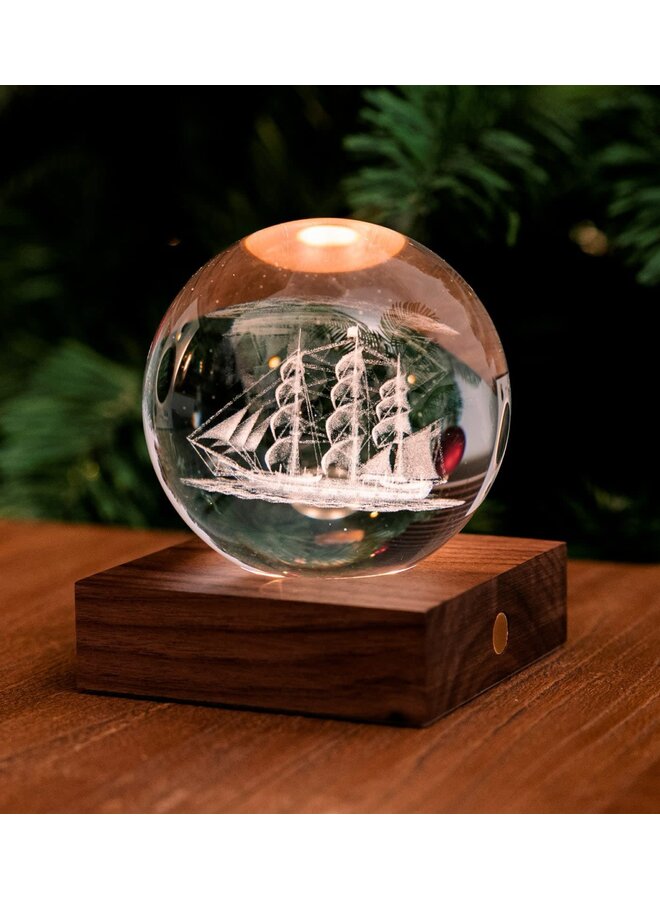 Globo de cristal ámbar con forma de velero