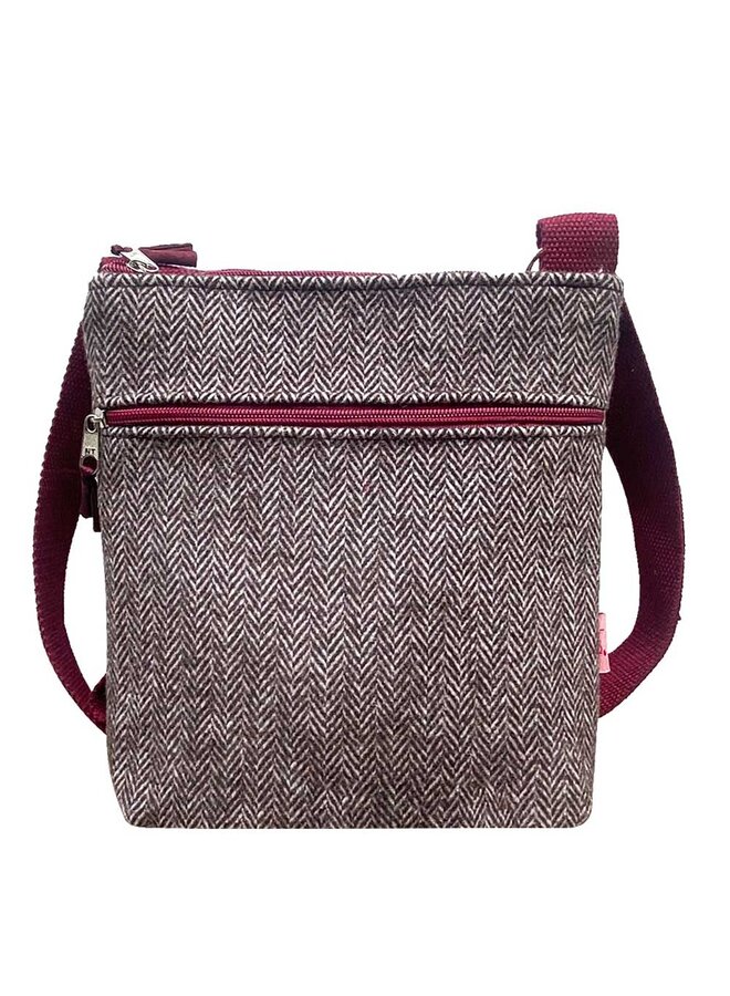 Messinger Tasche 107 in dunklem Eichenholz-Fischgrätmuster