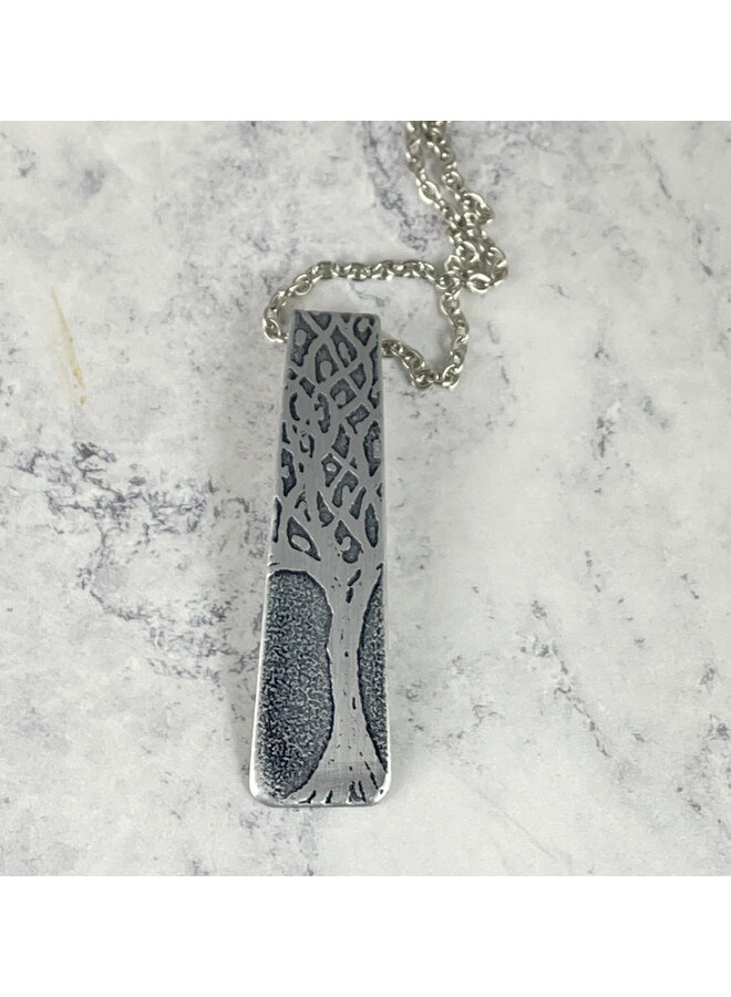 Pendentif rectangulaire en aluminium gravé Arbres 158