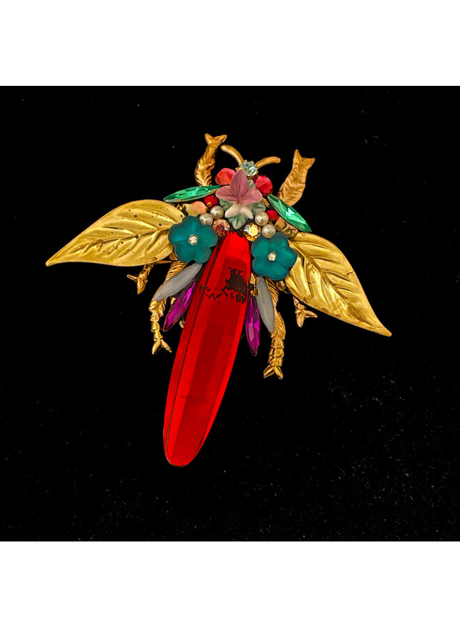Broche abeille rouge grande taille 648