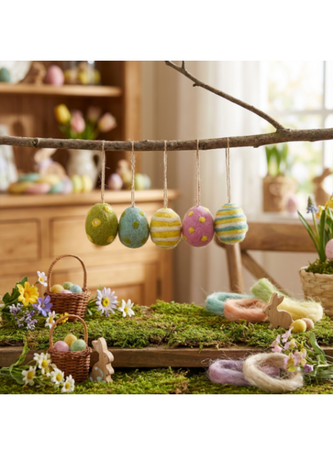 Decoración colgante de fieltro para huevos de Pascua pequeños con puntos rosados y amarillos, 60 unidades