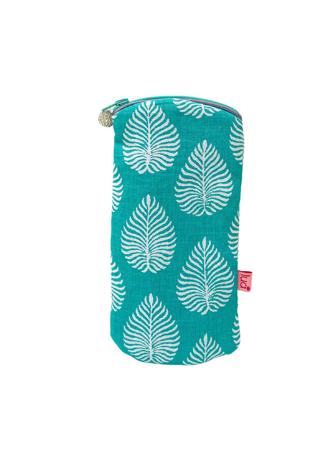 Aqua Leaf Glasses Purse 147