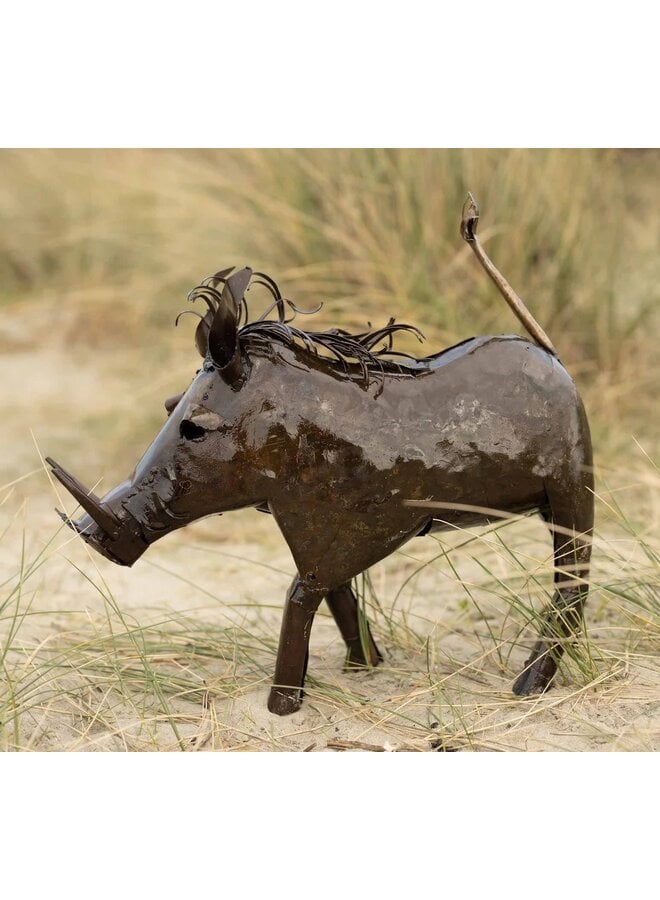 Art de jardin recyclé Warthog 09