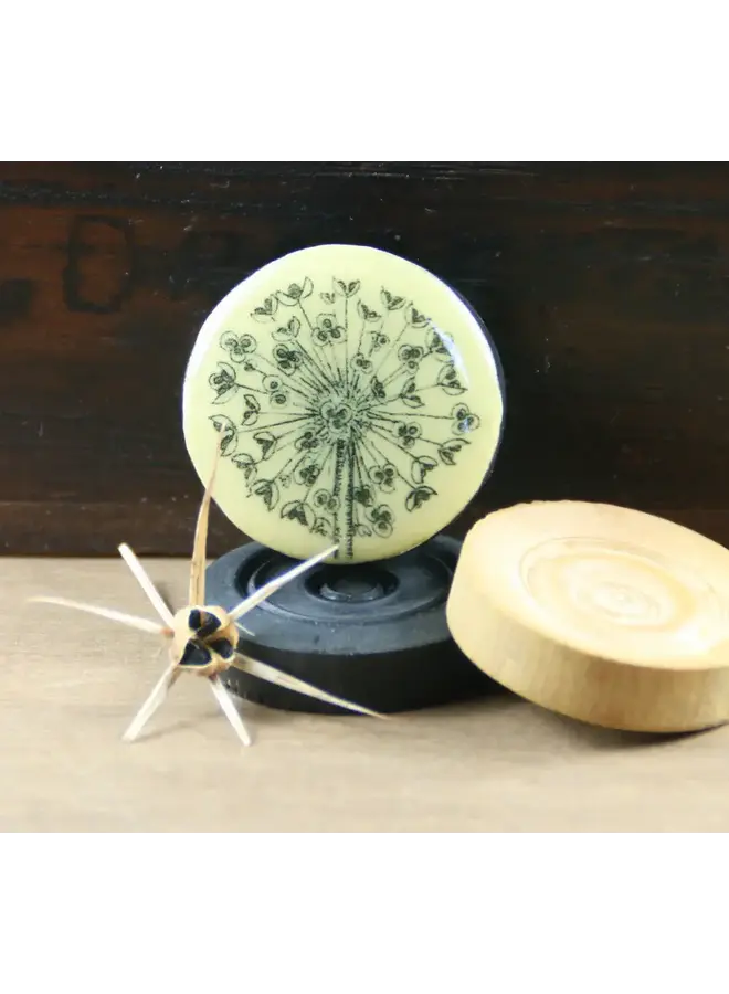 Allium Draughts Piece Brooch on card  72