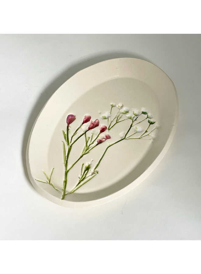 Mini plato ovalado de cerámica con diseño floral 08