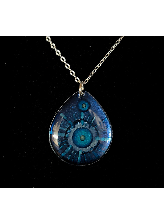 Pendentif en forme de larme d'encre 82
