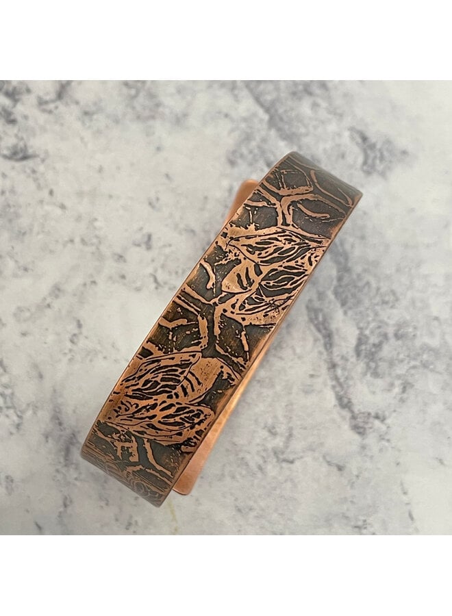 Overlap Cuff Bee Copper  195