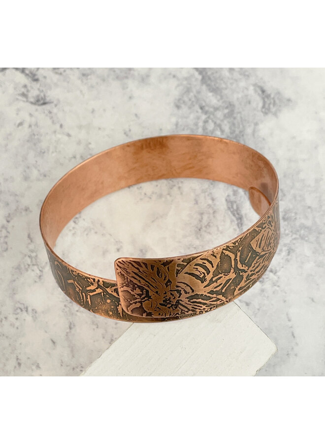 Overlap Cuff Bee Copper  195