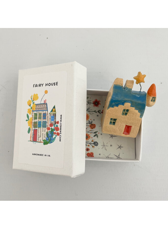 Fairy Tiny Ceramic House 18