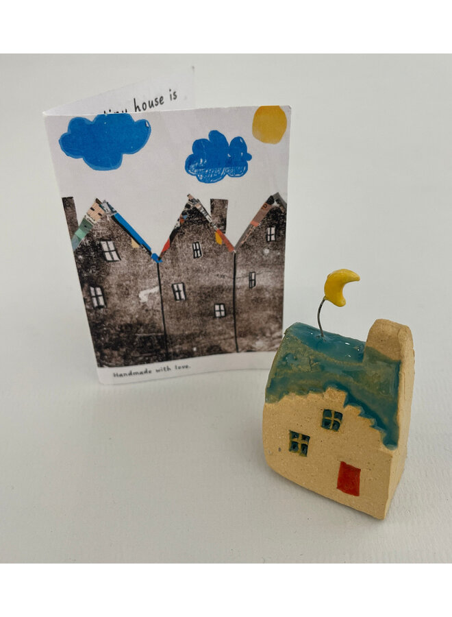 Todmorden Tiny Ceramic House with Moon  08