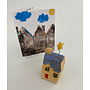 Todmorden Tiny Ceramic House with Star 09