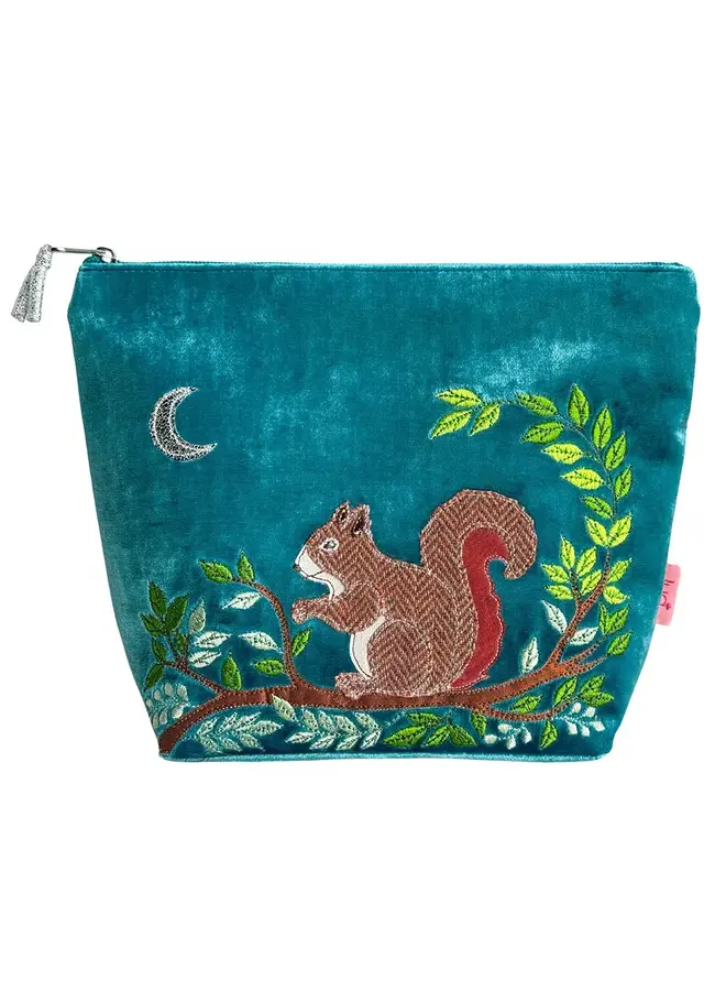 Copy of Robin on Branch Embroidered Velvet Cosmetic Purse 34
