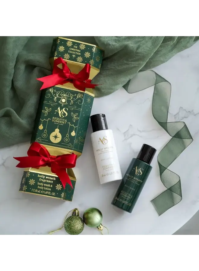 Holly Wreath Body Care Christmas Cracker