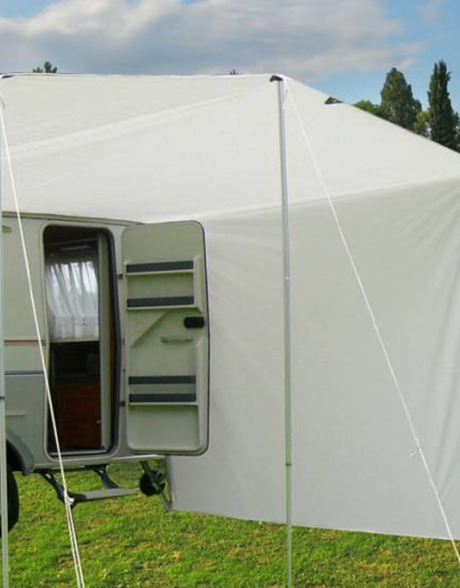 Reda Eriba Touring Ravenna awning