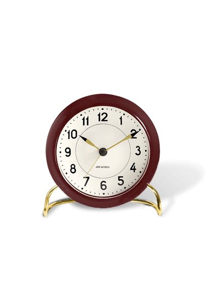 Station table clock