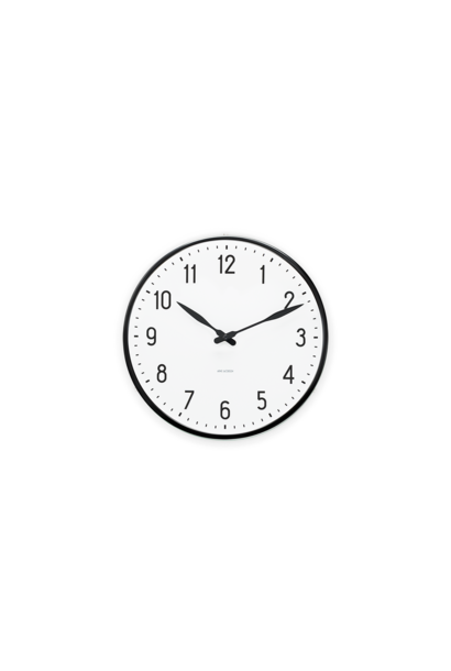 Station wall clock