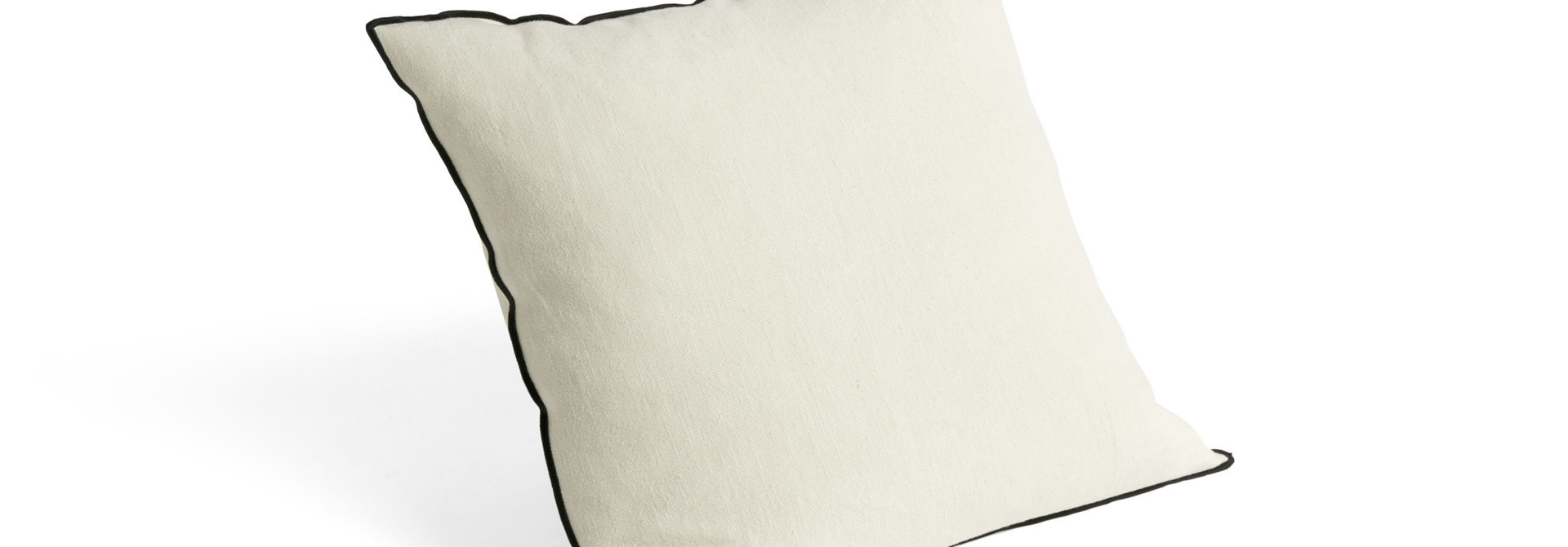 Outline cushion