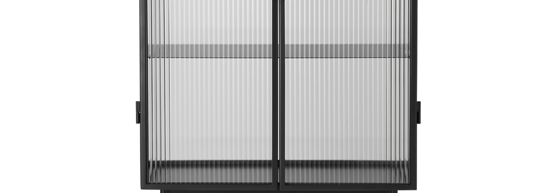 Haze Vitrine - Reeded glass