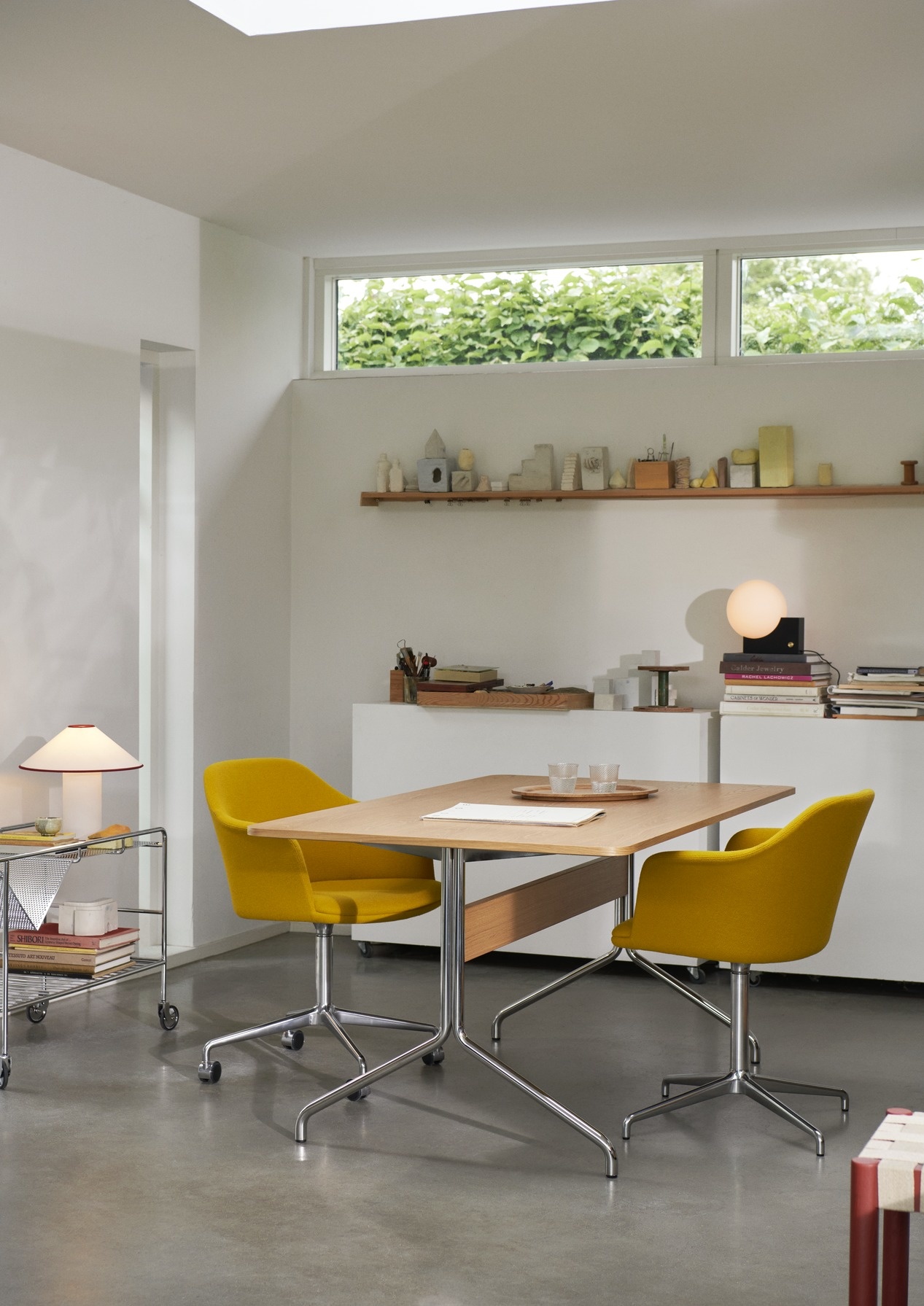 Pavilion Table AV18-2