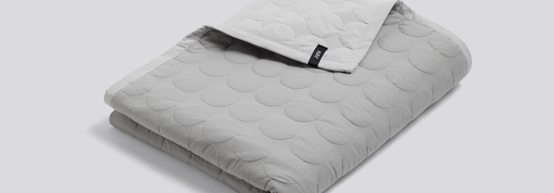 Mega dot quilt  Light grey 245x195