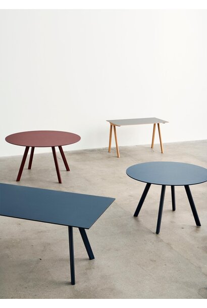CPH30 Table - Bordeaux water-based lacquered oak