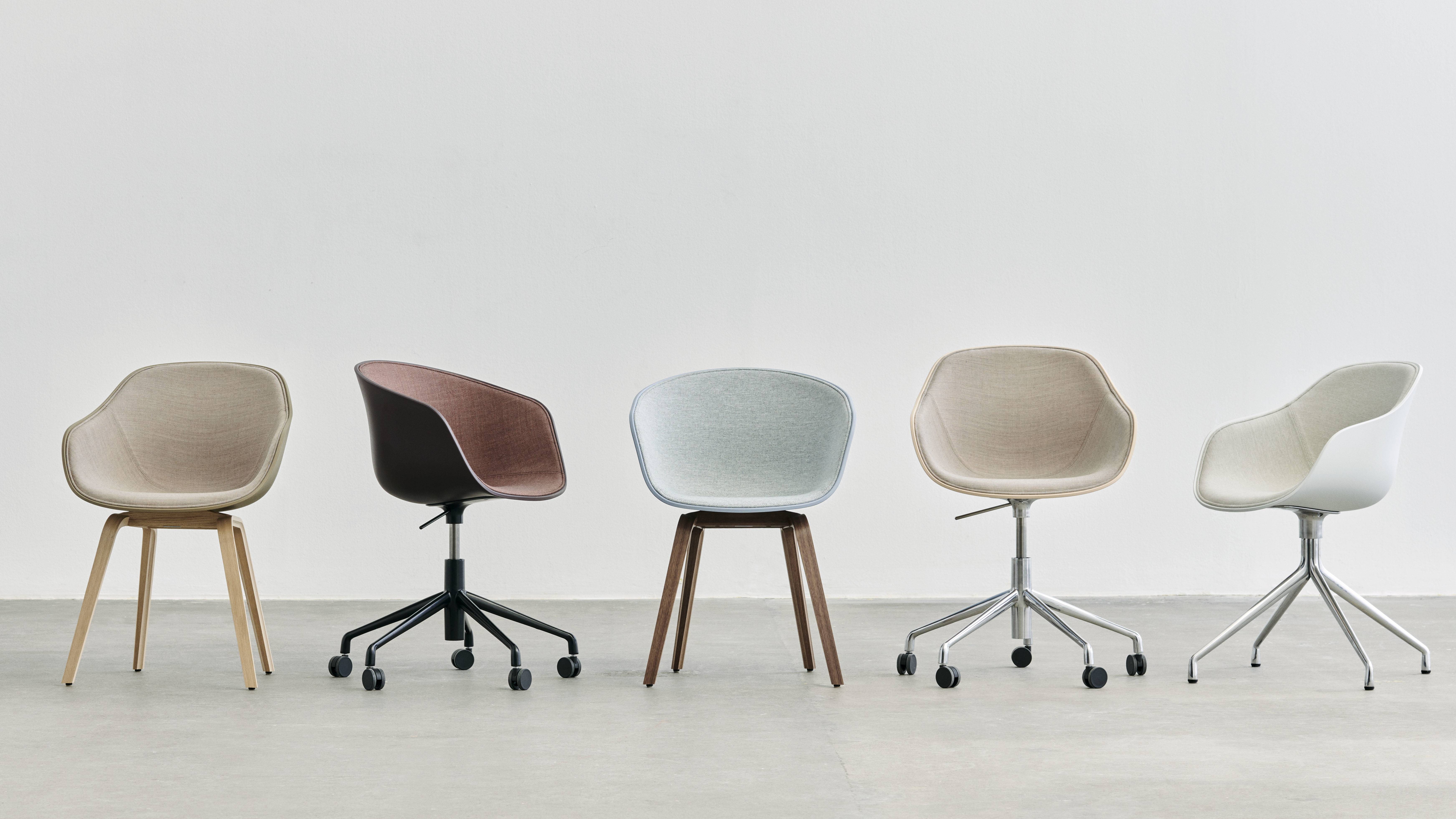 Bespaar 20% op je HAY AAC stoelen & AAS barkrukken