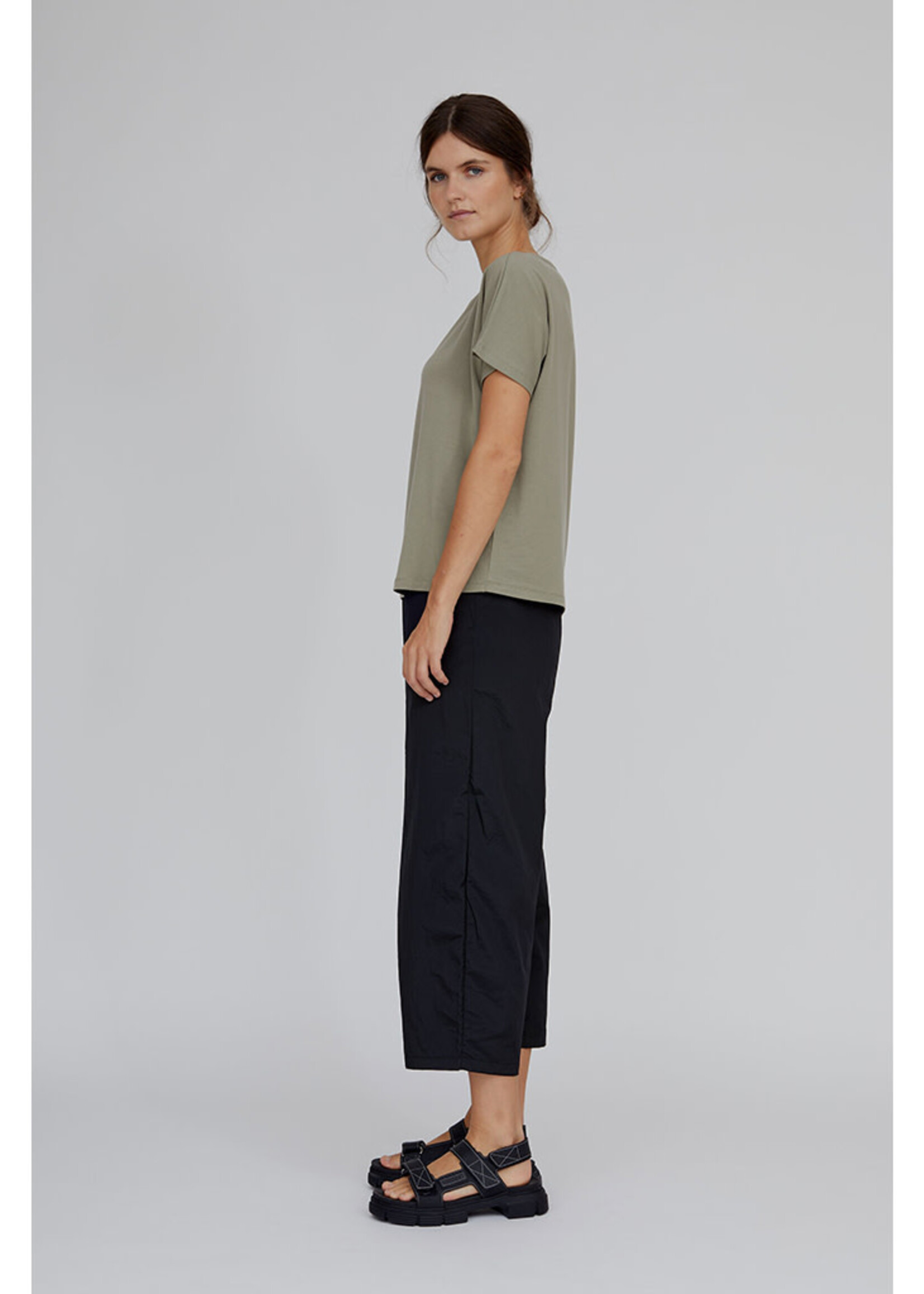 Basic Apparel Viola Cropped Pants