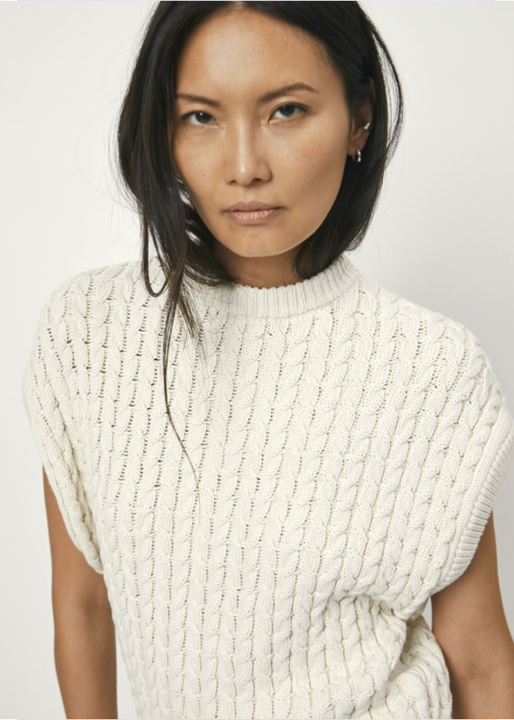 dante6 Cobra Cable Knit