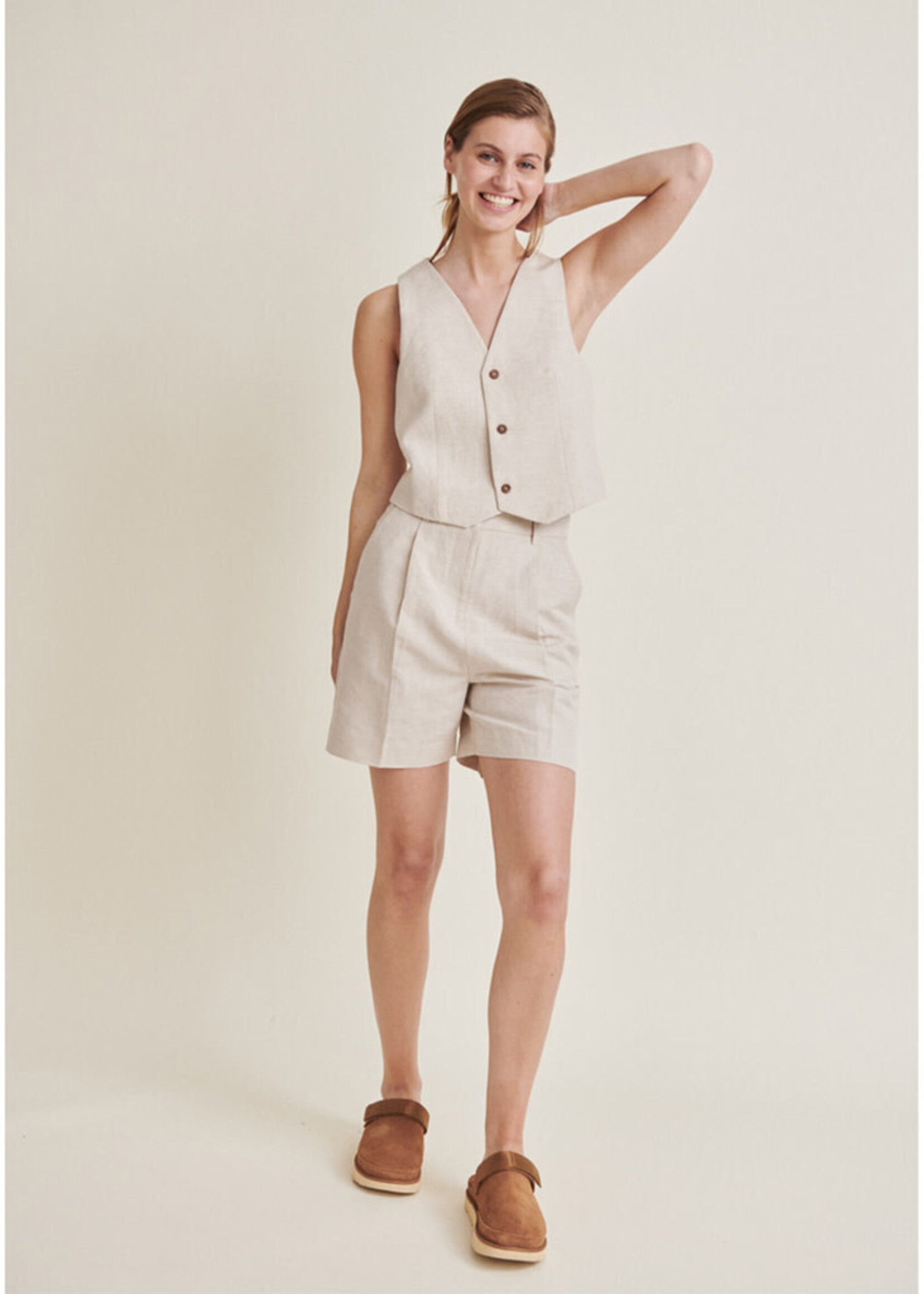 Basic Apparel Nata shorts