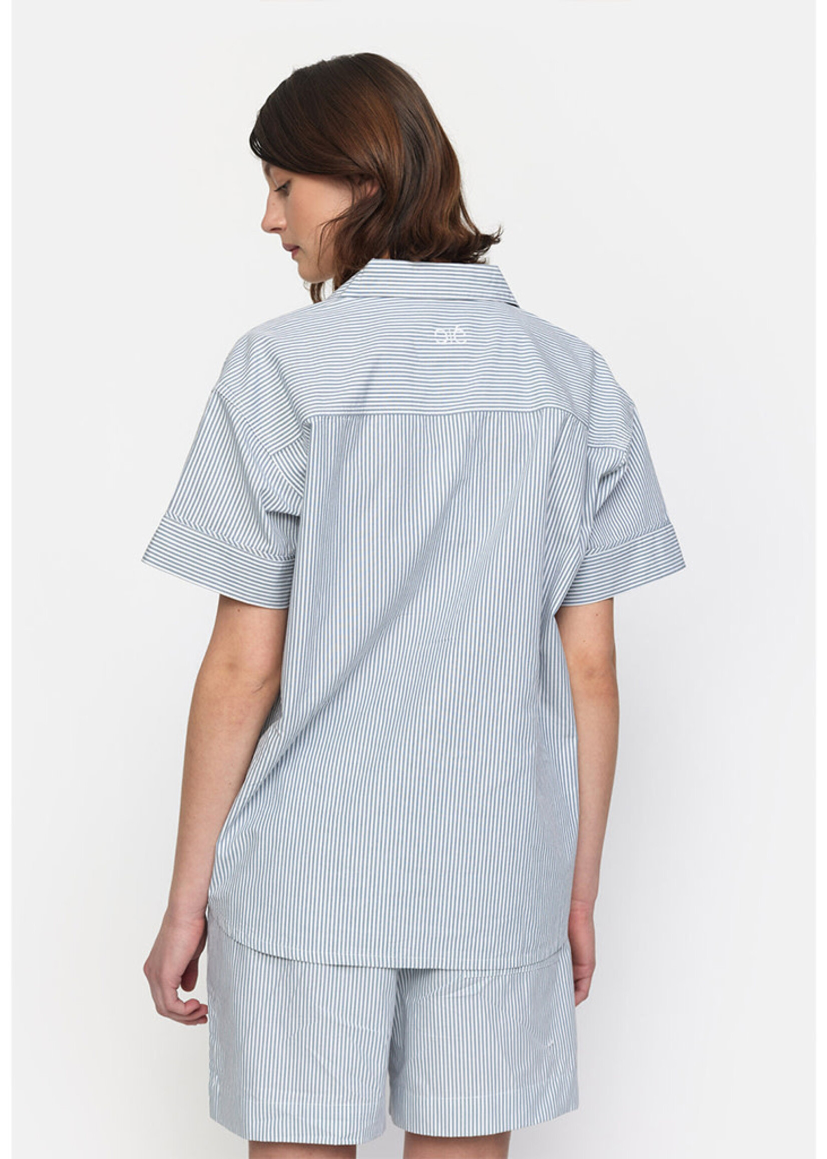 Esmé Studios Ruby Resort Shirt