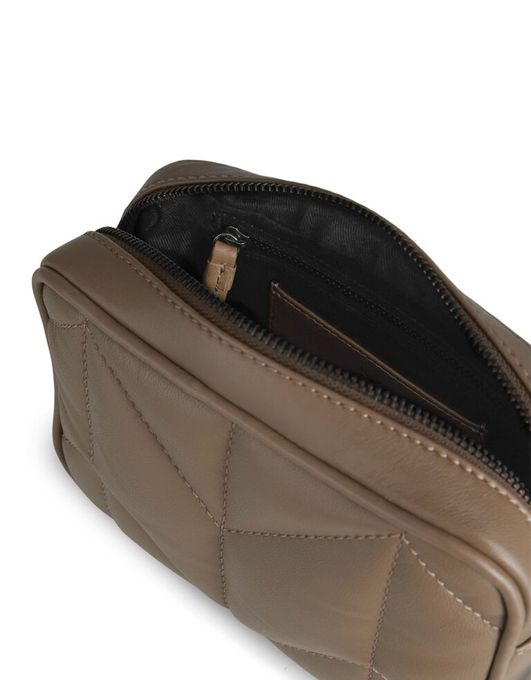 Markberg Pernilla Crossbody - Chevron Caramel