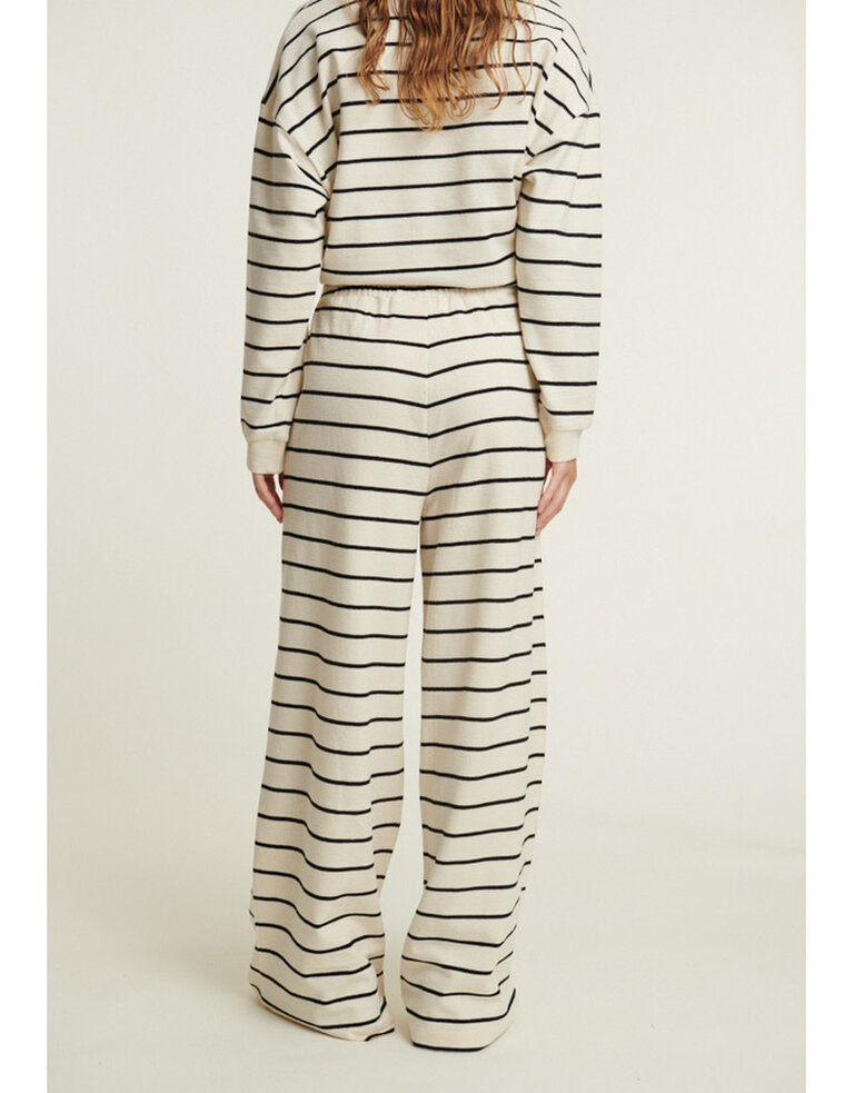 Basic Apparel Anneli Oversized LS Sweat