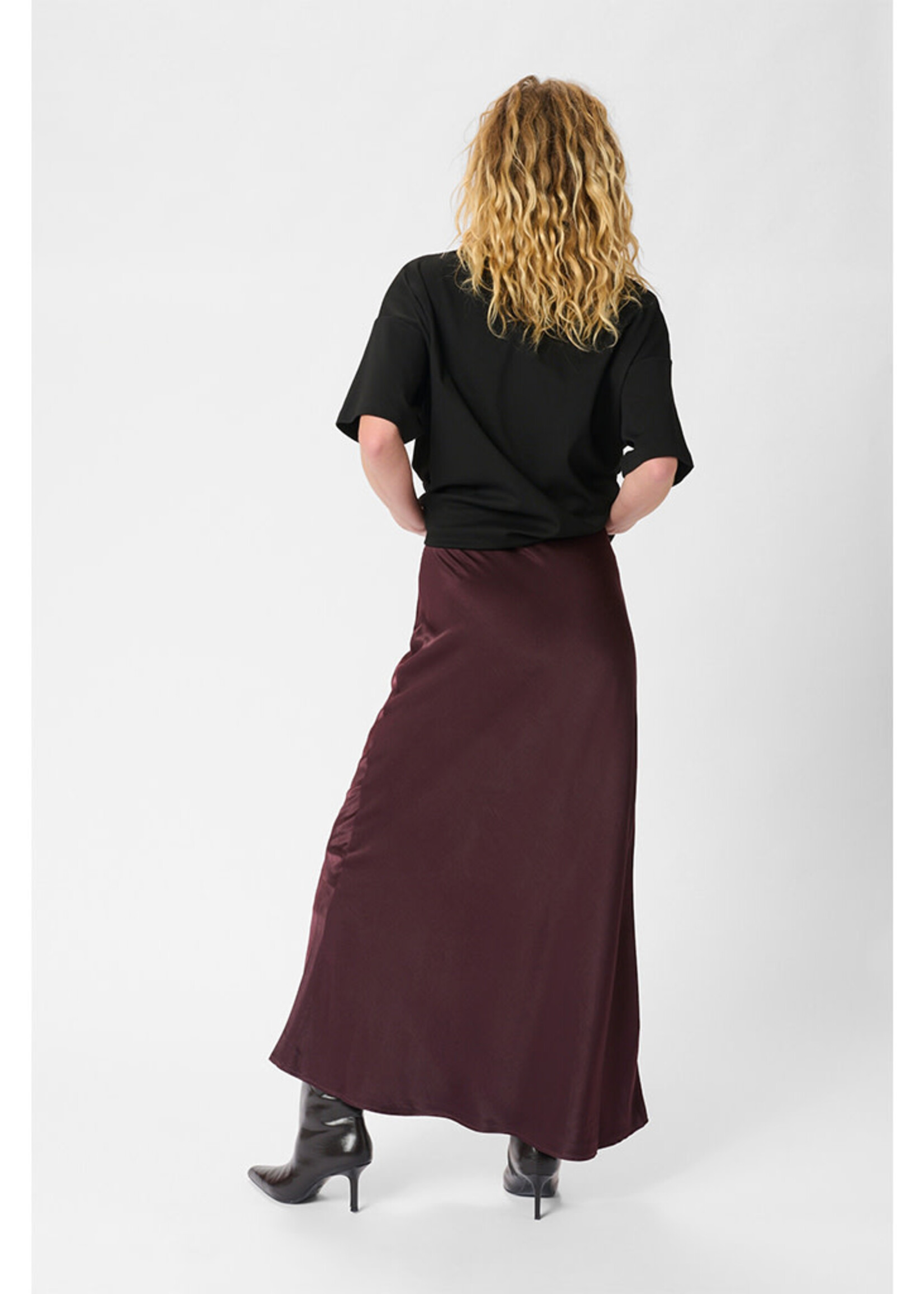 My Essential Wardrobe Estelle Skirt