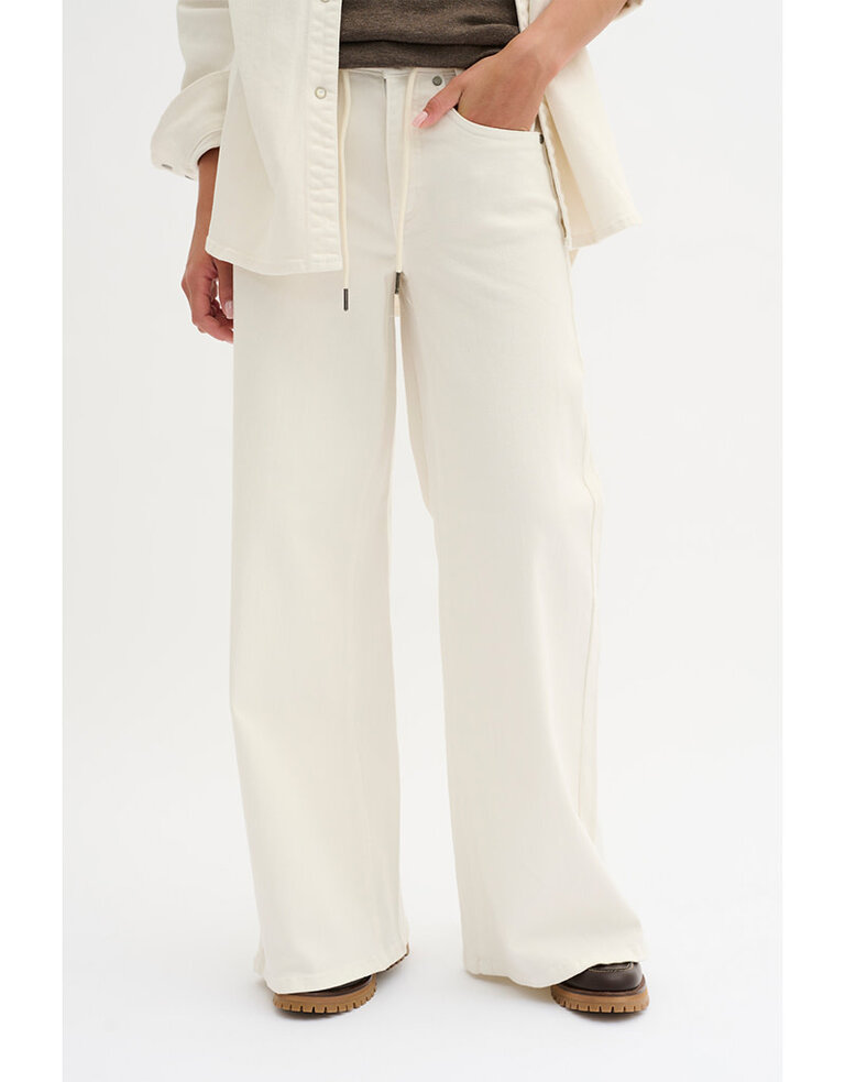 My Essential Wardrobe Dango 157 X-Wide