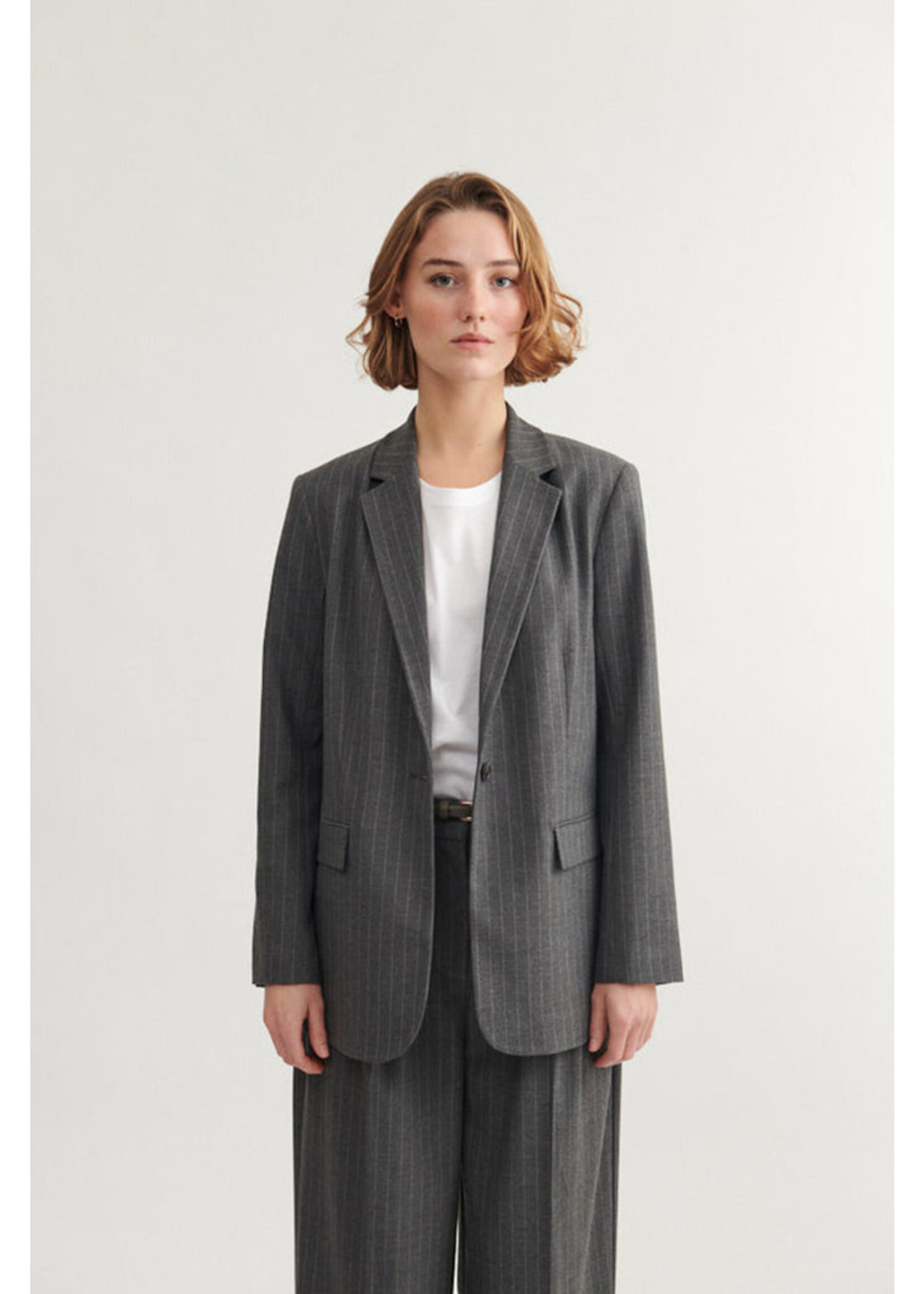 Basic Apparel Marjorie Blazer