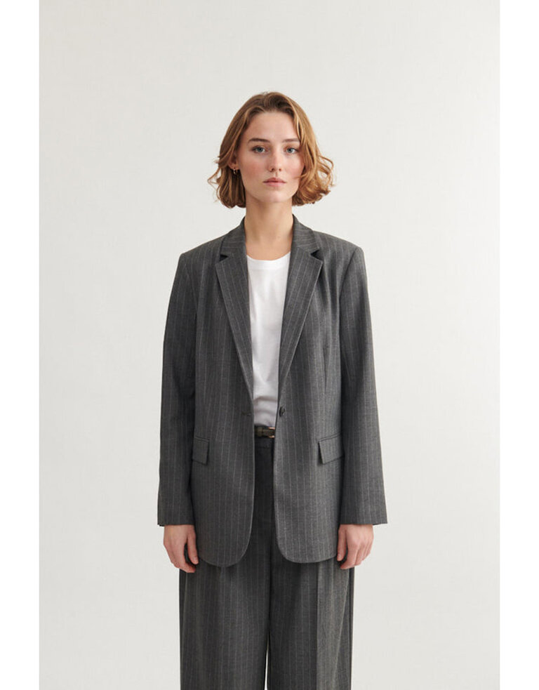 Basic Apparel Marjorie Blazer