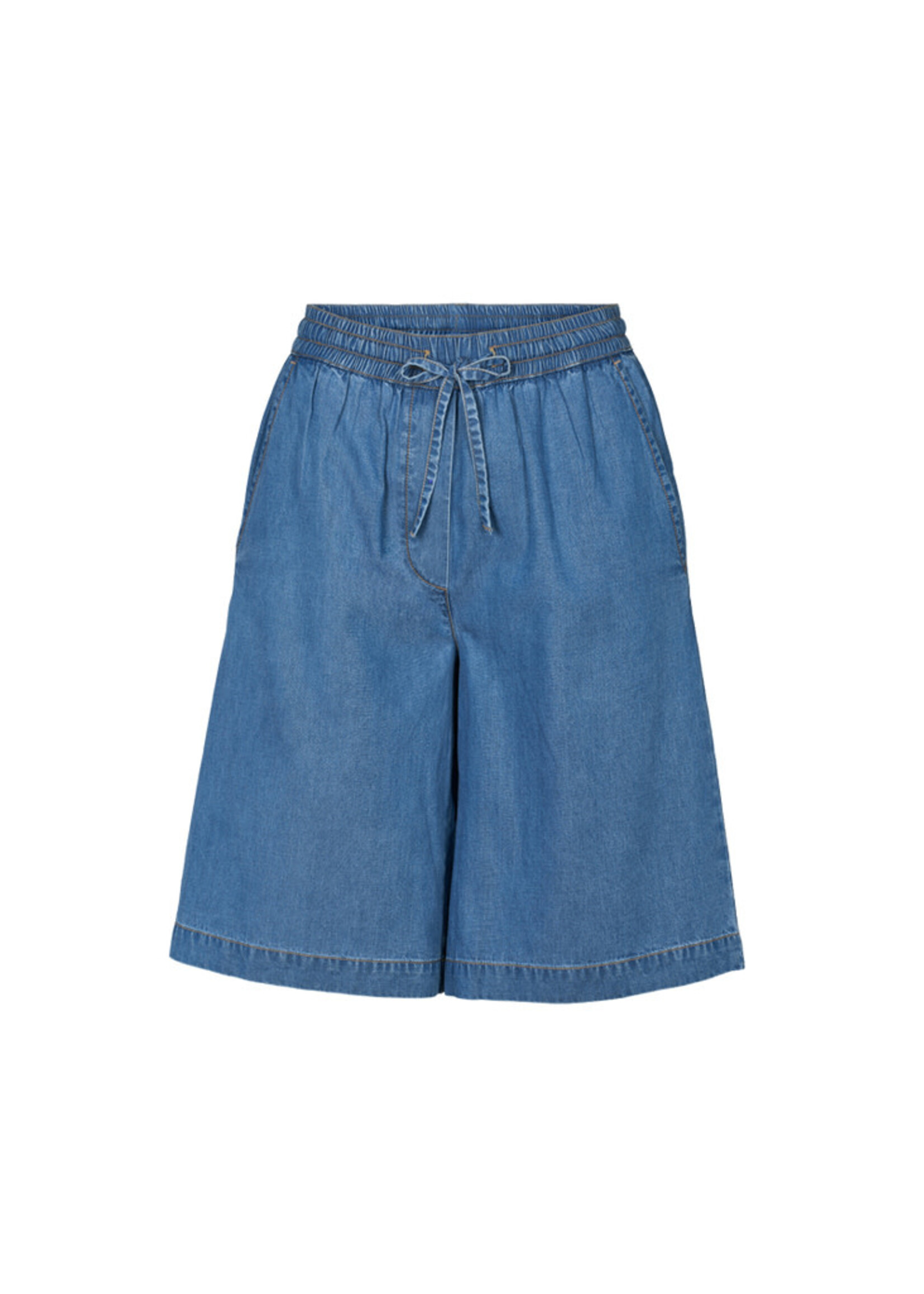 Basic Apparel Bine Shorts