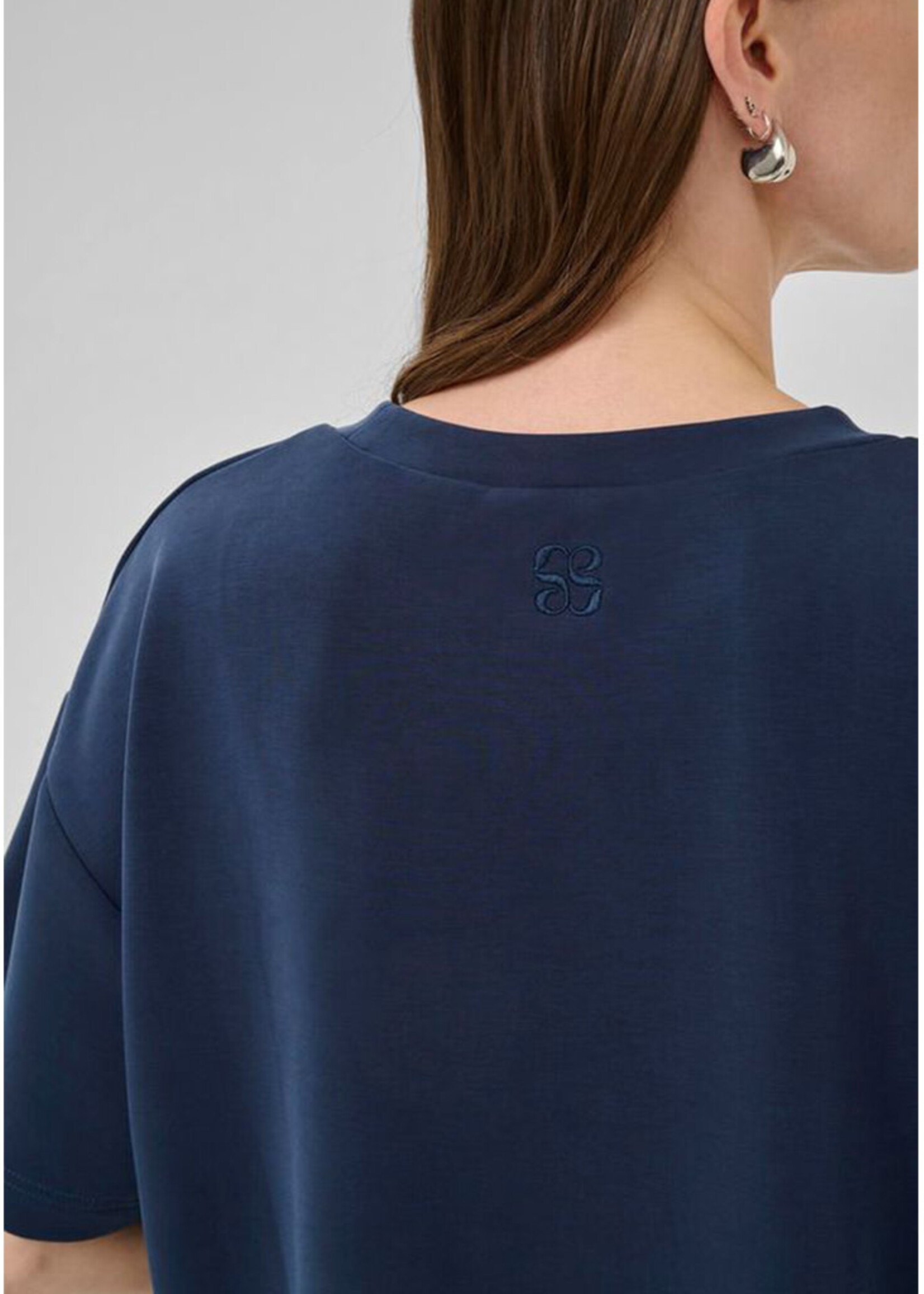 My Essential Wardrobe Helle EMB Boxy Tee