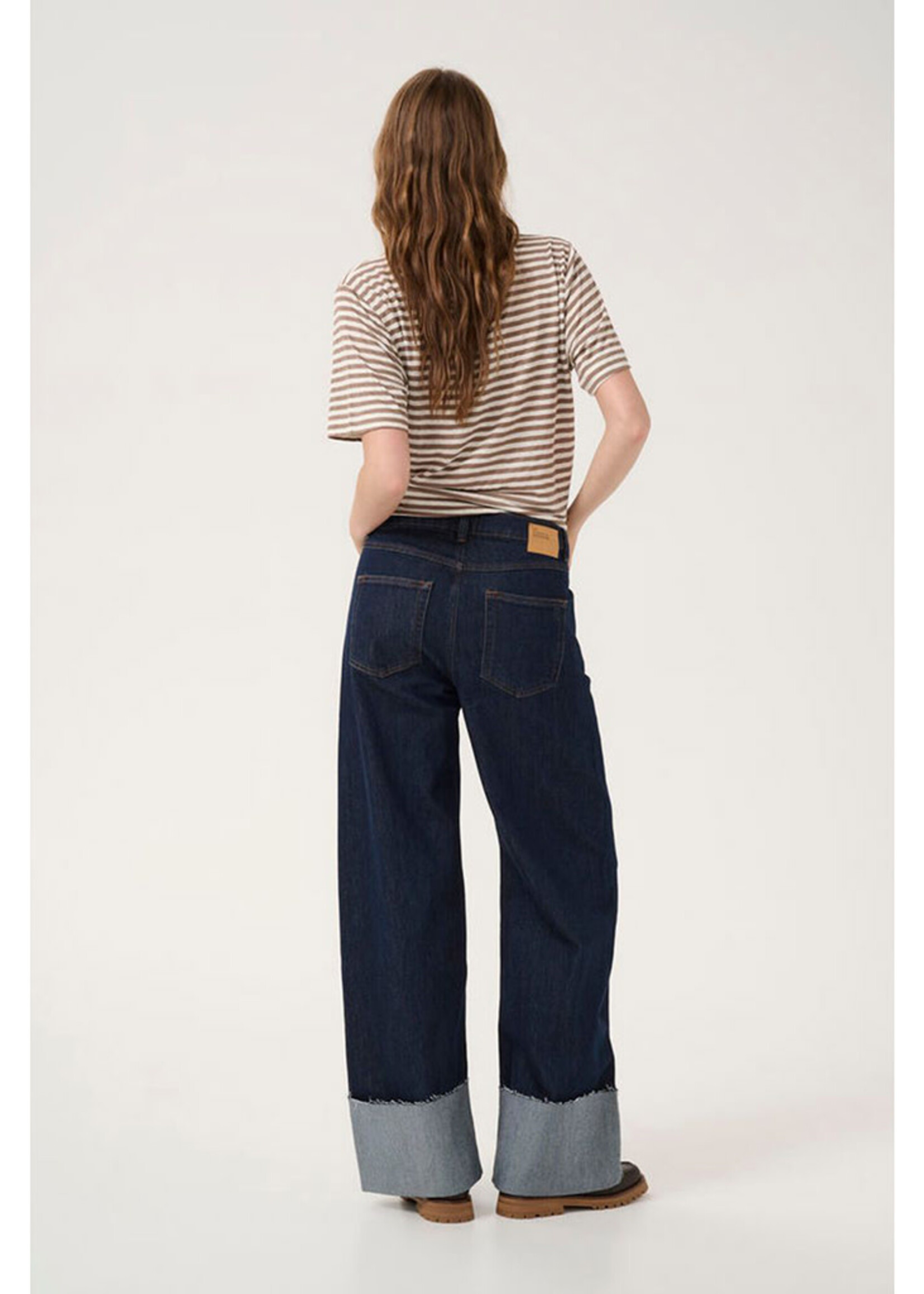 My Essential Wardrobe Dalvi High wide