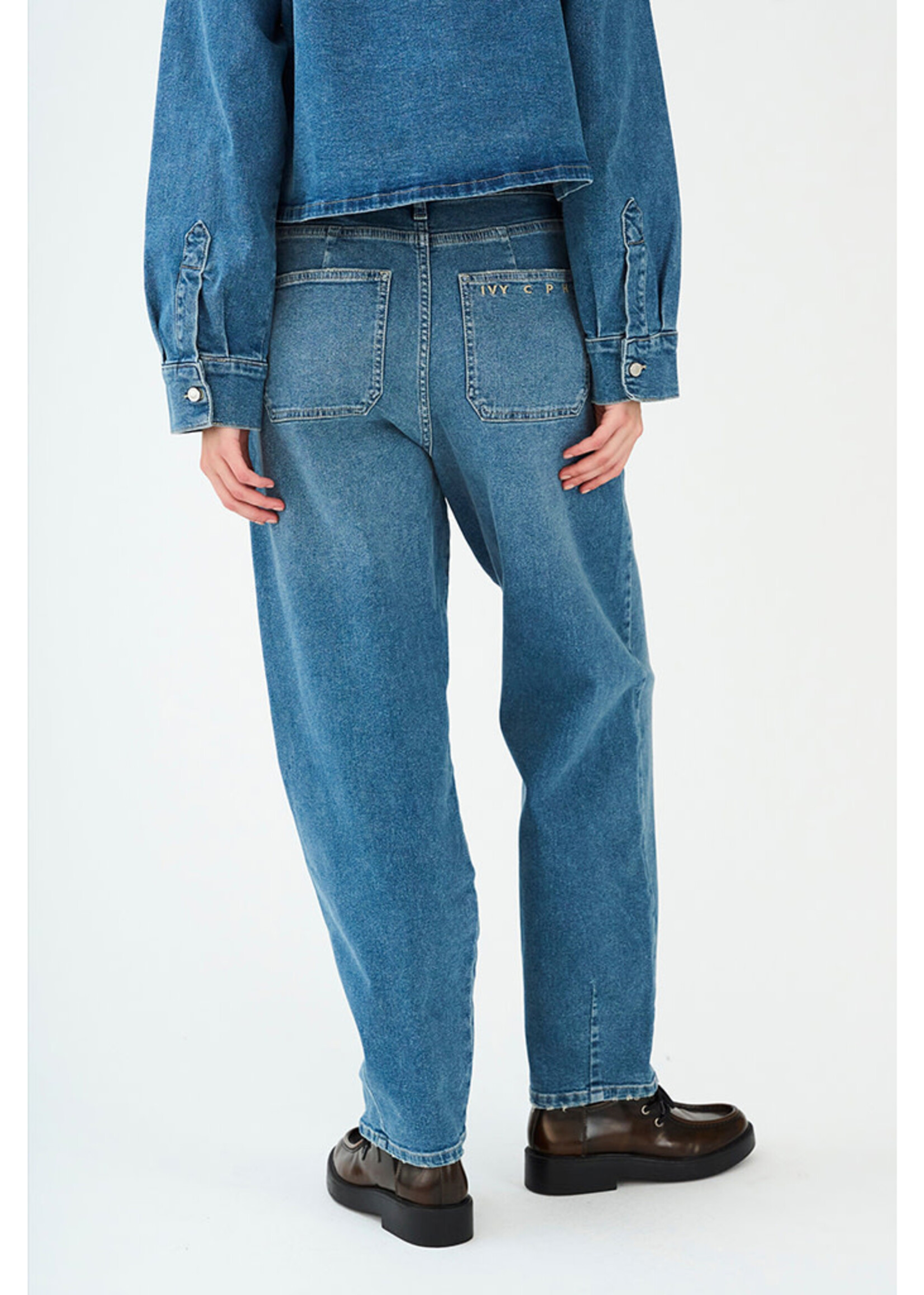 Ivy Heaven Cropped Jeans Wash Tribeca