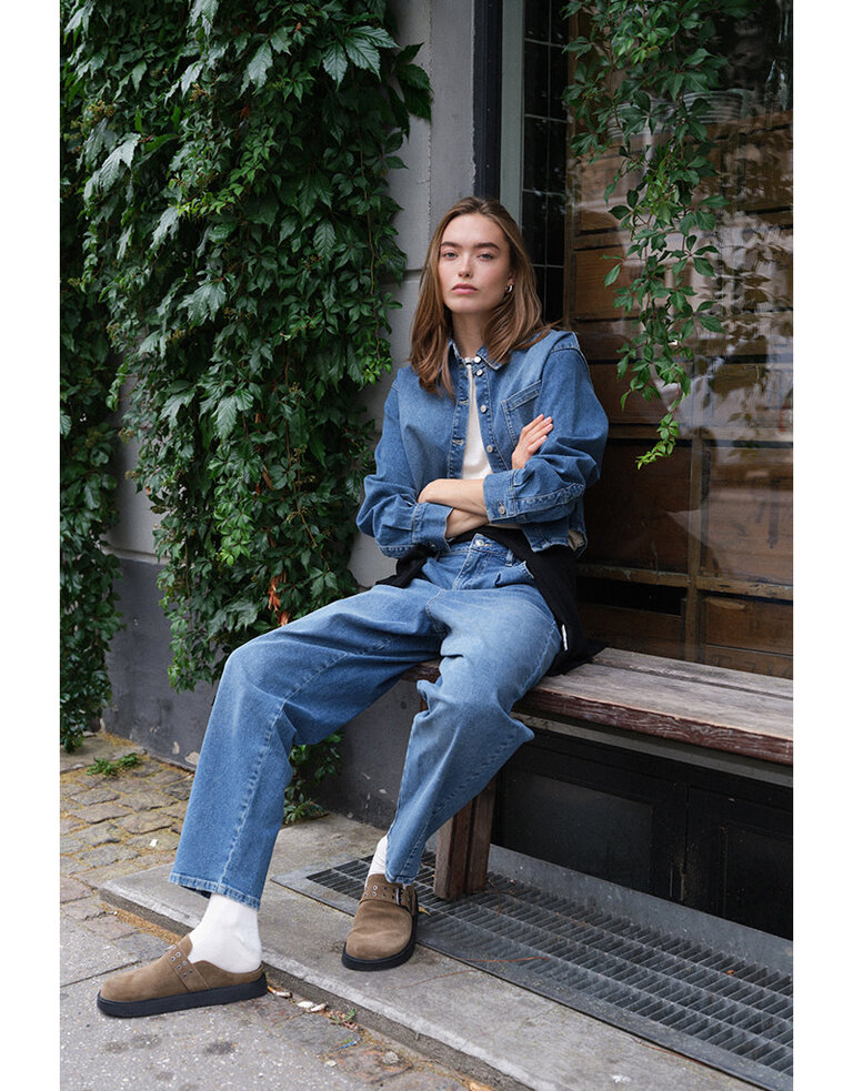 Ivy Heaven Cropped Jeans Wash Tribeca